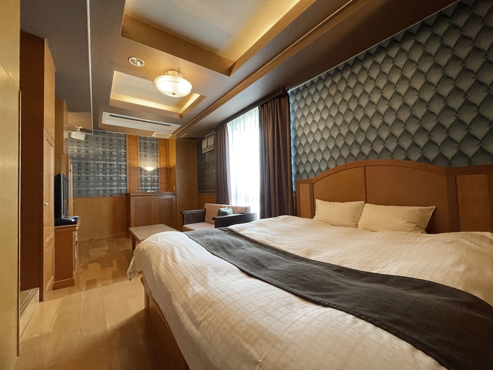 スタンダードクイーンルーム 喫煙可 客室1 | ホテル パームス - 大人専用