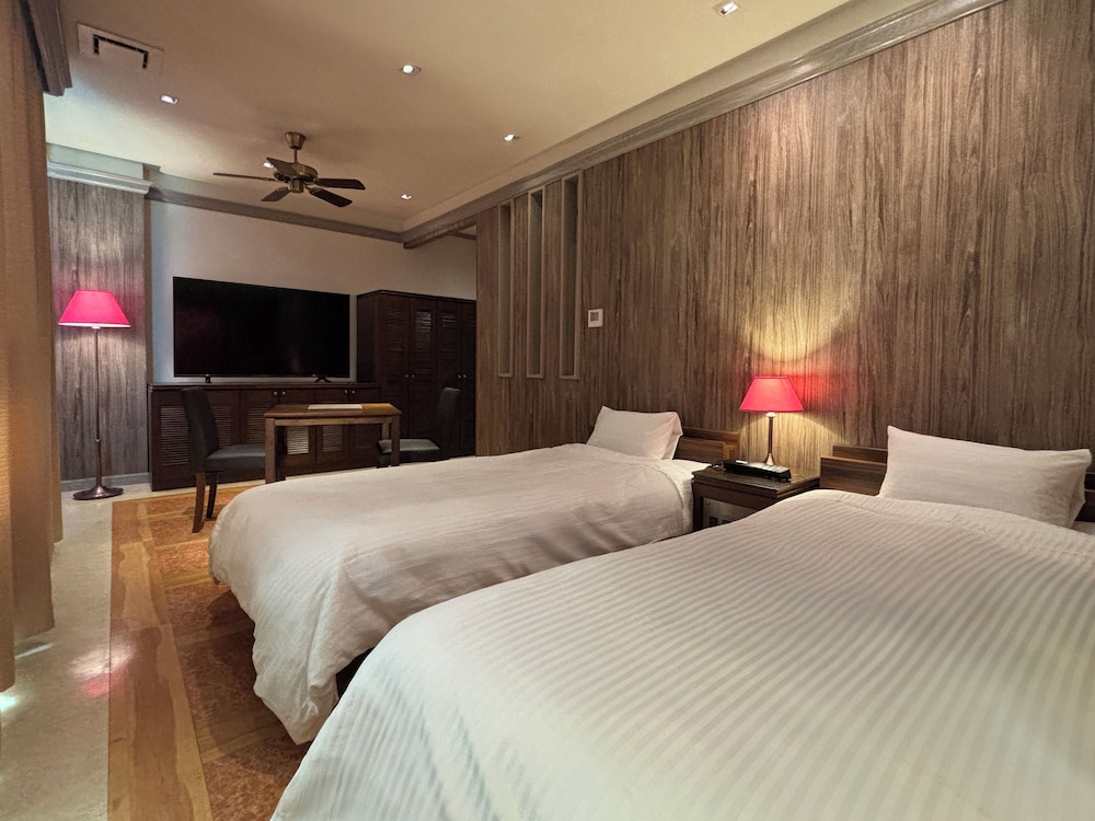 スーペリア ツインルーム 客室2 | ホテル パームス - 大人専用