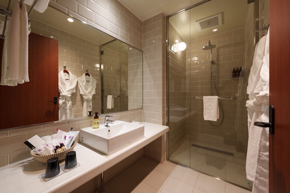 スーペリア ルーム バスルーム0 | 灯りの宿　燈月