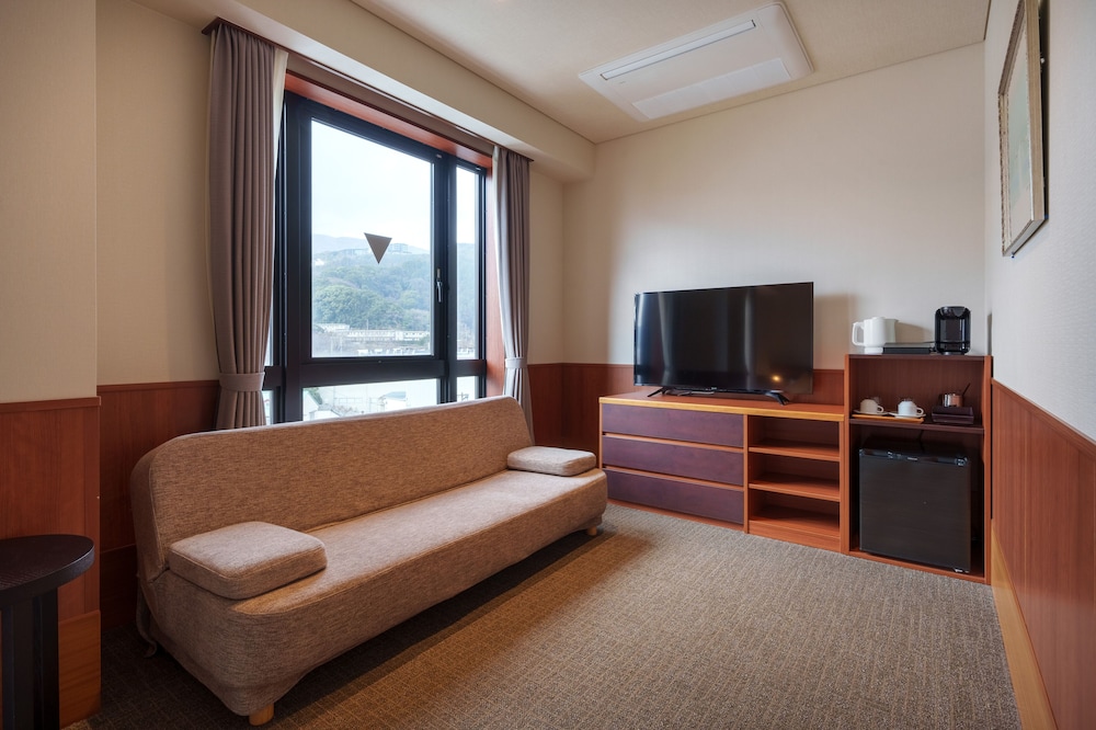 バリアフリールーム 客室3 | 灯りの宿　燈月