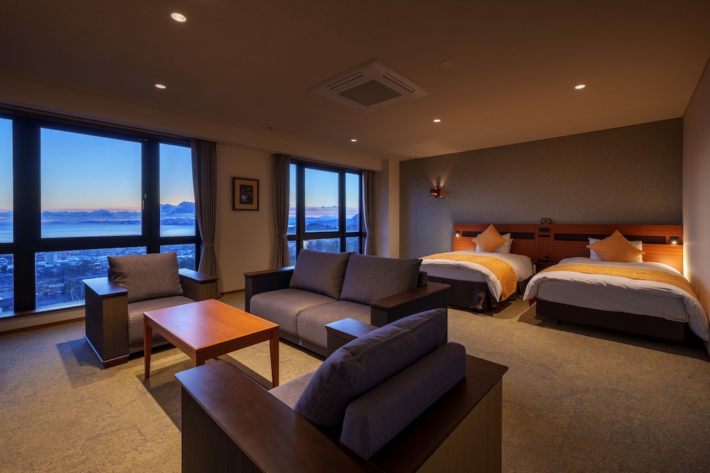 デラックス ルーム | 灯りの宿　燈月