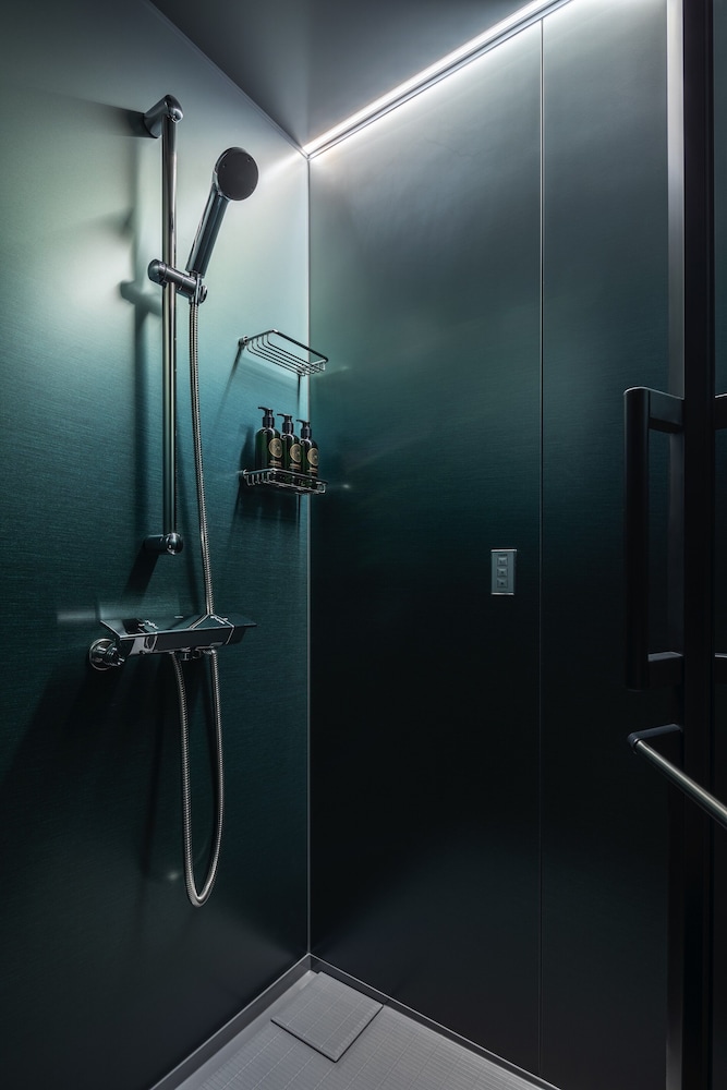 スタンダード ツインルーム 禁煙 バスルームのシャワー0 | ザ・ライブリー福岡博多(THE LIVELY 福岡博多)