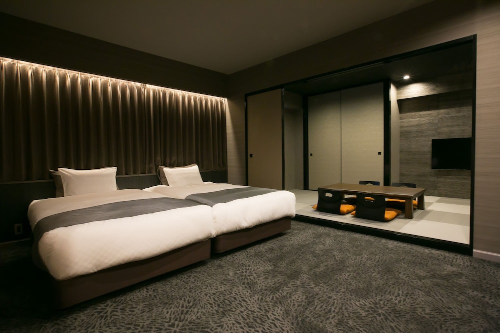 ファミリールーム (和洋室) | ホテル バニスター 京都