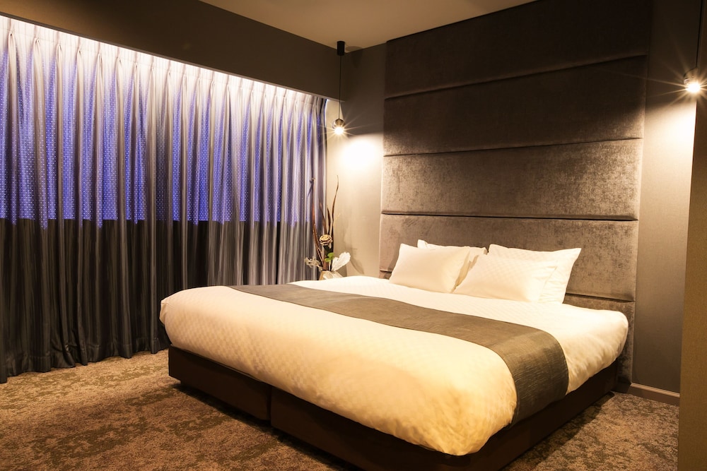 デラックスダブル | ホテル バニスター 京都