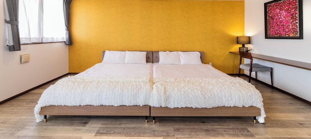 501 YELLOW 禁煙 客室2 | Breaky HOTEL