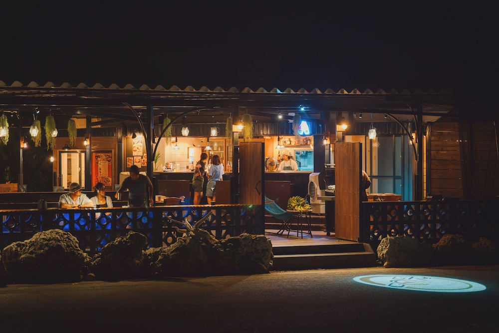 レストラン1 | BLANC MIYAKOJIMA(旧:RuGu Glamping Resort) レストラン1 | BLANC MIYAKOJIMA(旧:RuGu Glamping Resort)
