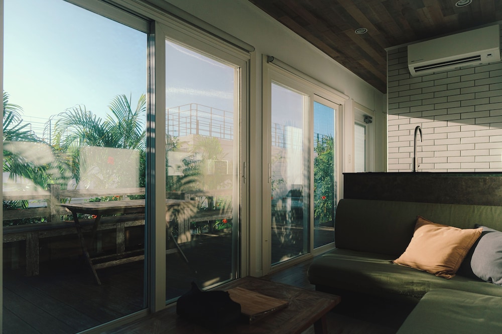 4 bed villa (ルーフトップ・ウッドデッキ付) 客室9 | BLANC MIYAKOJIMA(旧:RuGu Glamping Resort)
