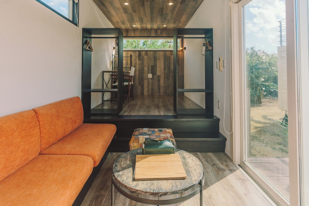 2 bed villa (ルーフトップ・ウッドデッキ付) | BLANC MIYAKOJIMA(旧:RuGu Glamping Resort)