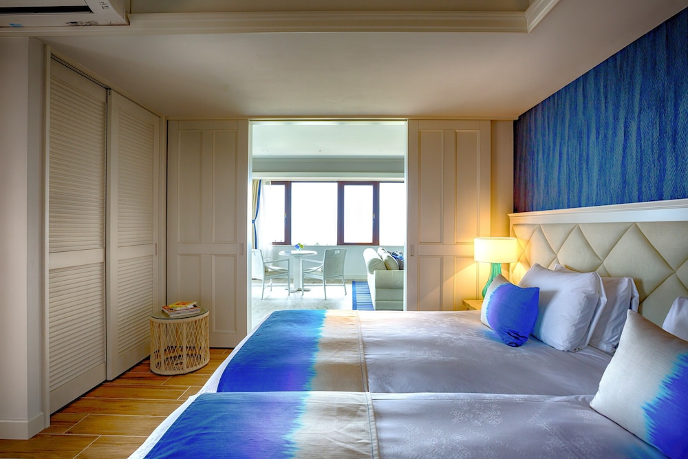 デラックススイート 1ベッドルーム 客室2 | ホテルシギラミラージュ