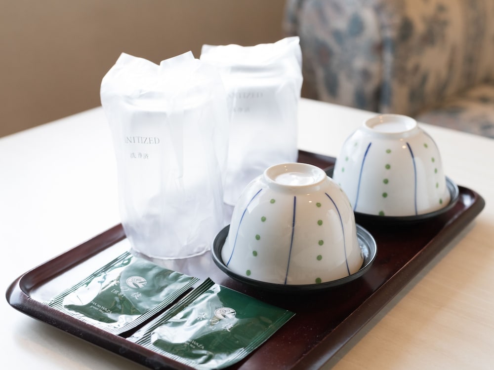 トリプルルーム 禁煙 客室の設備とサービス3 | Tabist 形原リゾート 蒲郡