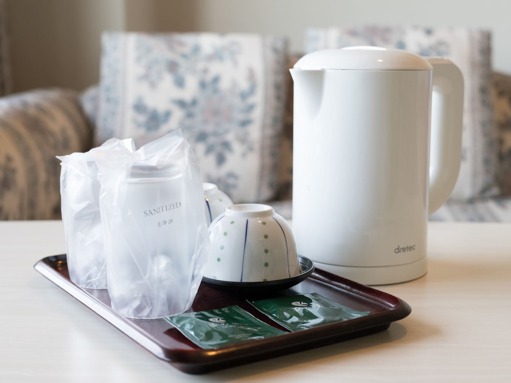 トリプルルーム 禁煙 客室の設備とサービス0 | Tabist 形原リゾート 蒲郡