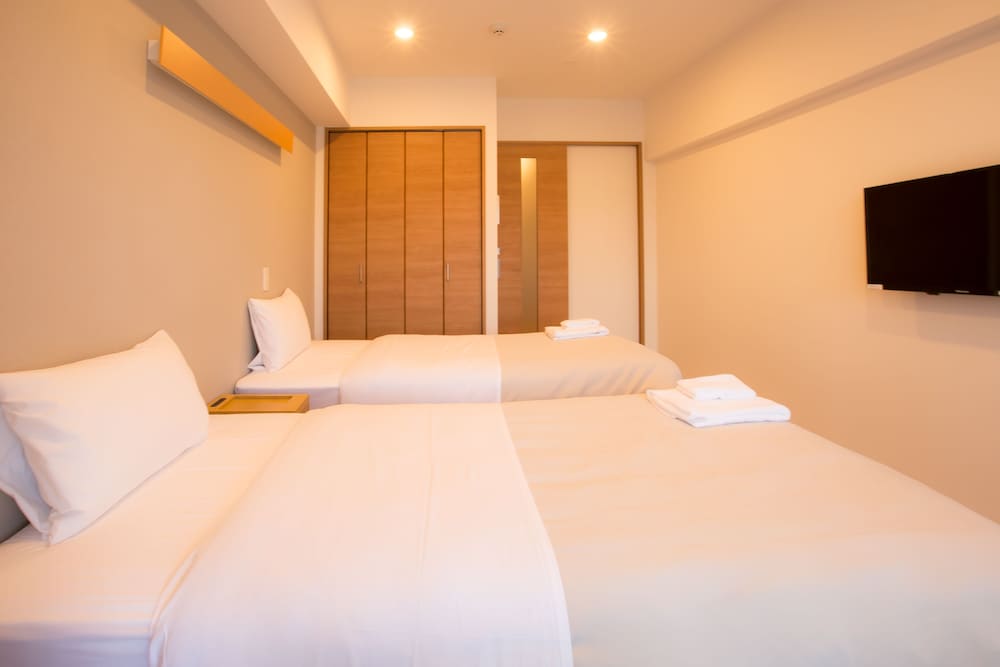 ツインルーム 禁煙 客室3 | アルセ琉球 ハーバーステイ