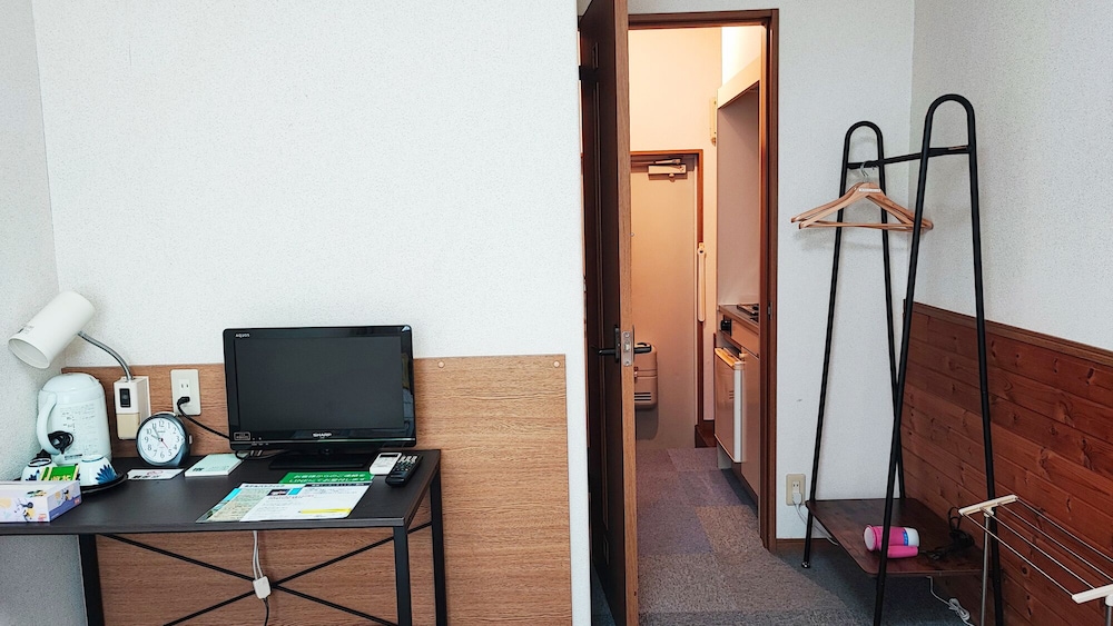 ベーシック ツインルーム シングルベッド 2 台 禁煙 専用バスルーム 客室3 | ホテル パシフィック