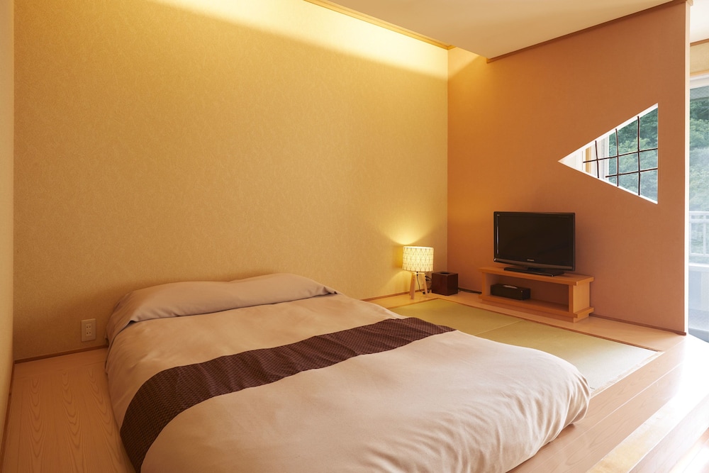 別館露天風呂付客室 ダブル 客室3 | 四季彩の宿 ふる里