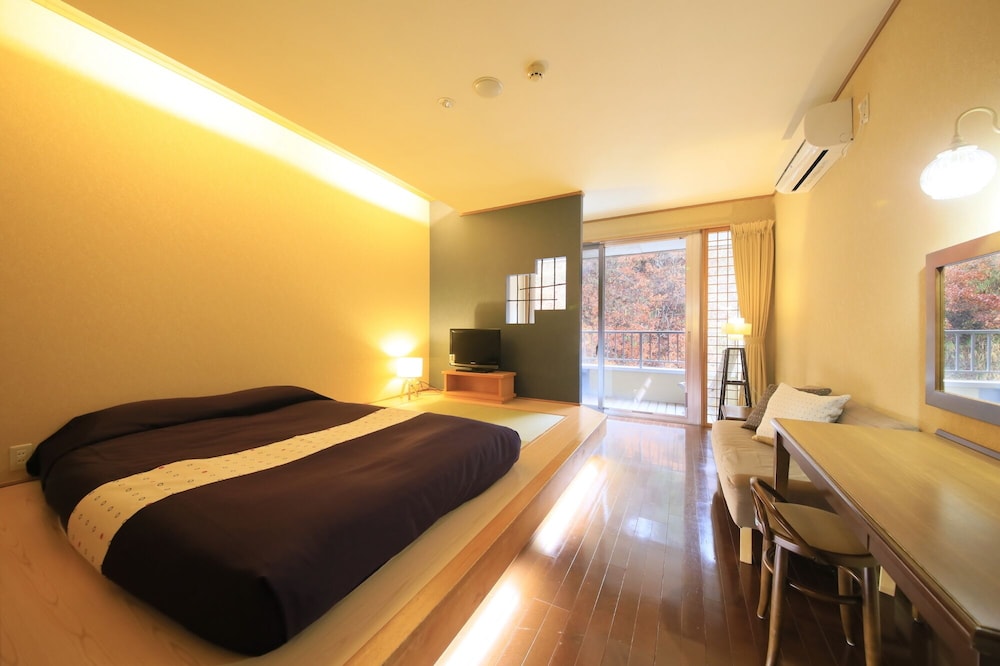 別館露天風呂付客室 ダブル 客室5 | 四季彩の宿 ふる里