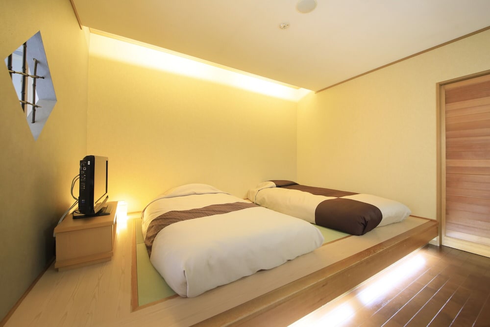 別館露天風呂付客室 ツイン 客室5 | 四季彩の宿 ふる里