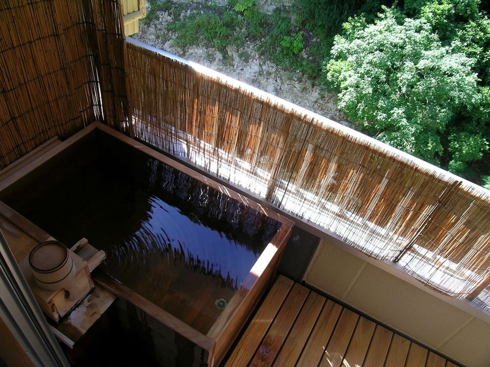 別館露天風呂付客室 ダブル 客室1 | 四季彩の宿 ふる里