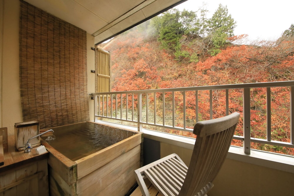 別館露天風呂付客室 ダブル 客室7 | 四季彩の宿 ふる里