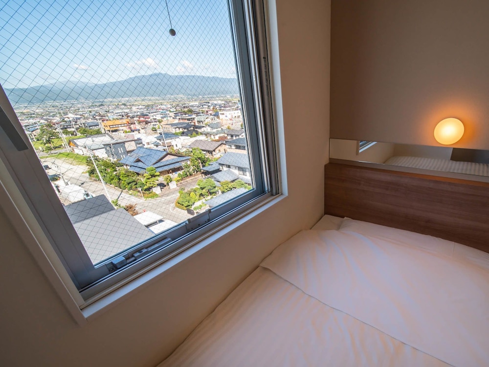スタンダード ルーム 喫煙可 部屋からの景観0 | スーパーホテル山形・さくらんぼ東根駅前