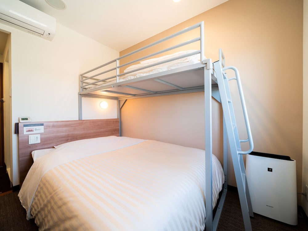 スーパールーム 禁煙 客室3 | スーパーホテル山形・さくらんぼ東根駅前