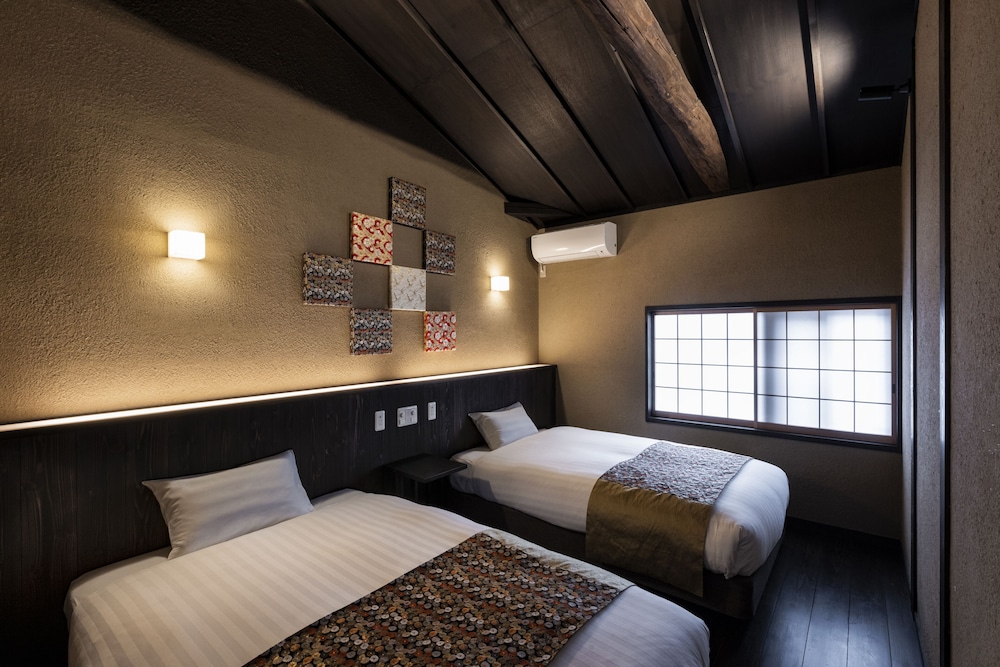 町屋 1名~6名利用 客室12 | 鈴 プレミアム 八重