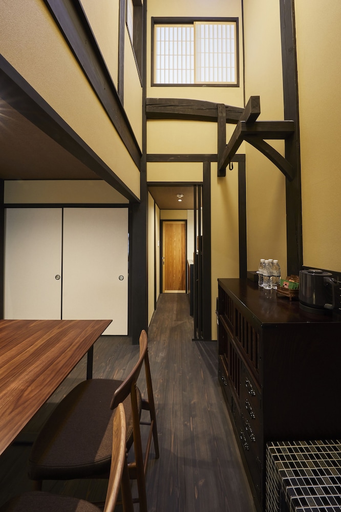 町屋 1名~6名利用 リビング エリア2 | 鈴 天神町