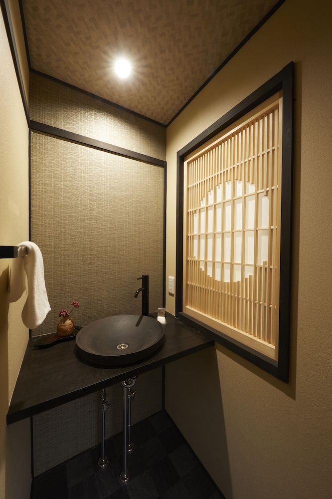 町屋 1名~6名利用 バスルーム3 | 鈴 天神町