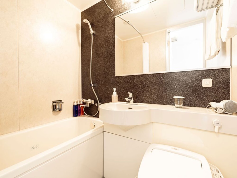 スタンダード ダブルルーム 喫煙可 バスルーム0 | リッチモンドホテル札幌大通