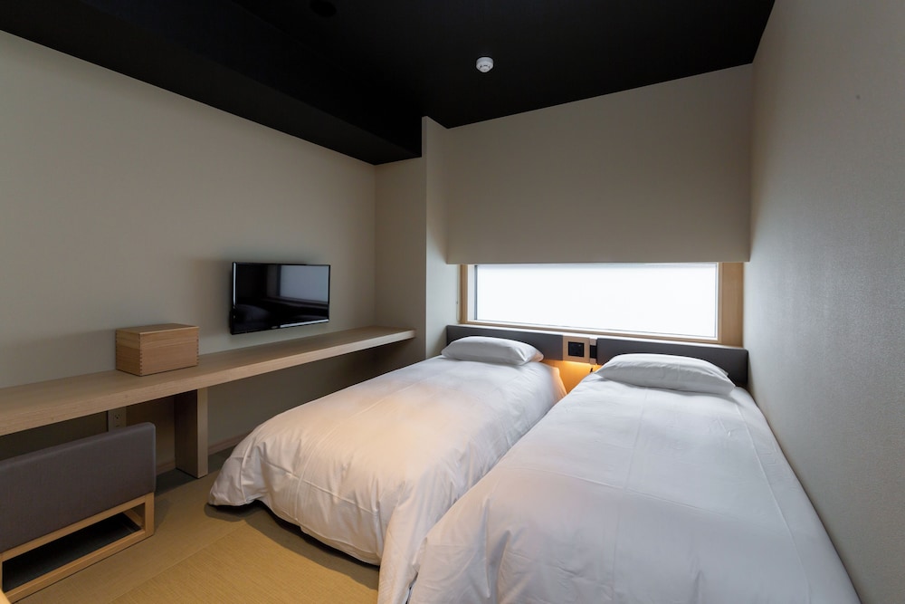 [館内工事中] [シングルベッド2台] コンフォートツインルーム 禁煙 | ONSEN RYOKAN 由縁 新宿