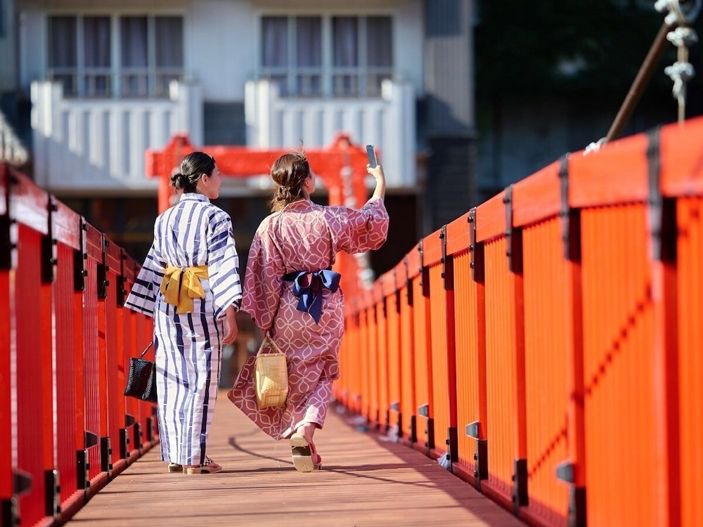 メインイメージ | 天ヶ瀬温泉成天閣