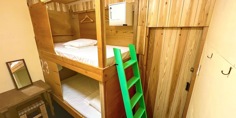 [男女共用] 個室ツインルーム 禁煙 客室2 | ゲストハウス オプンティア