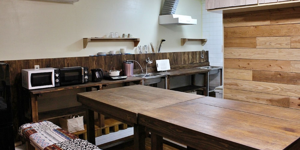 [男女共用] 個室ツインルーム 禁煙 共用キッチン0 | ゲストハウス オプンティア