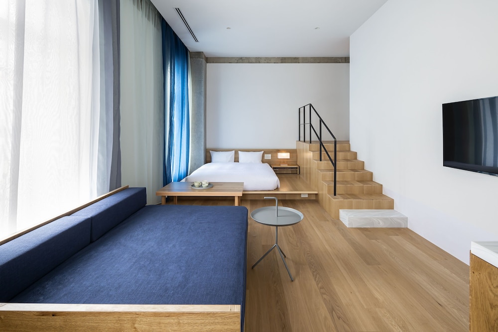 客室1 | TSUGU 京都三条 by THE SHARE HOTELS　