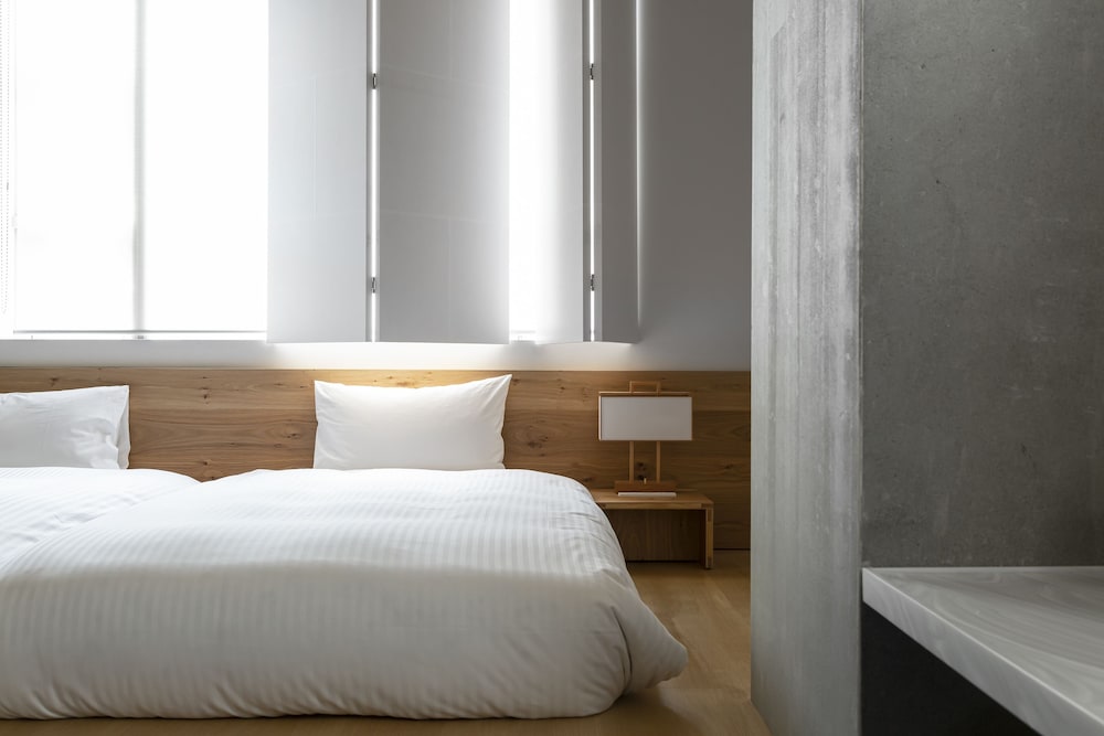 Superior with Japanese-style 客室1 | TSUGU 京都三条 by THE SHARE HOTELS