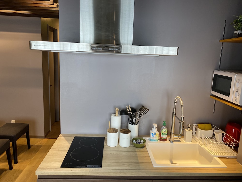 ダブルルーム | THE WARDROBE HOTEL 下北沢