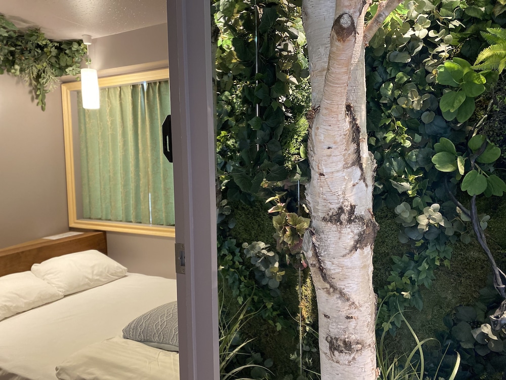 ダブルルーム 客室3 | THE WARDROBE HOTEL 下北沢