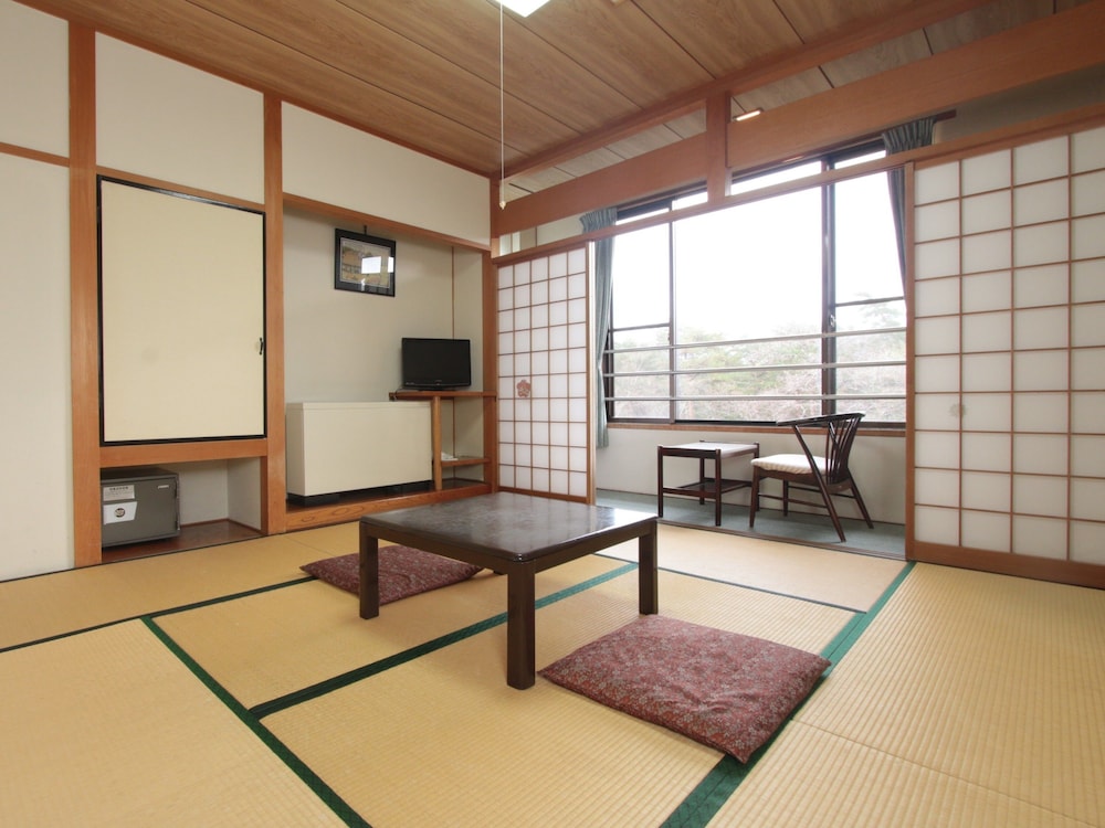 客室1 | 国民宿舎 恵那山荘 客室1 | 国民宿舎 恵那山荘