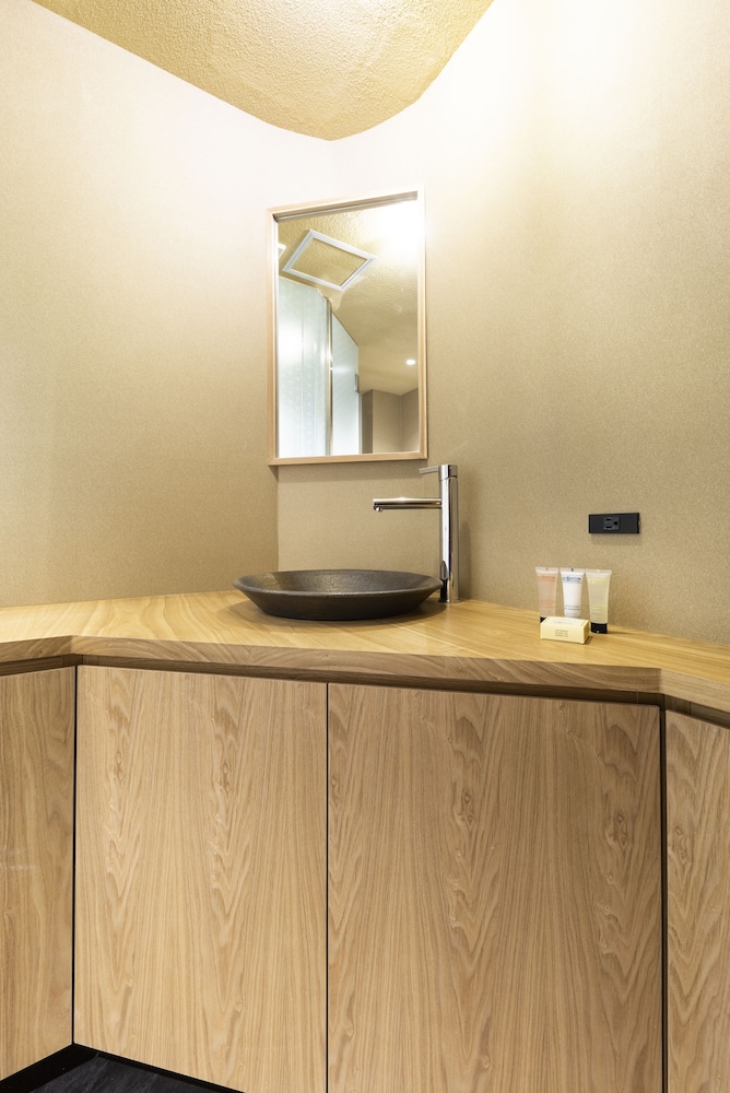 茶室Suite 殿 バスルームのシンク0 | 茶室 ryokan asakusa