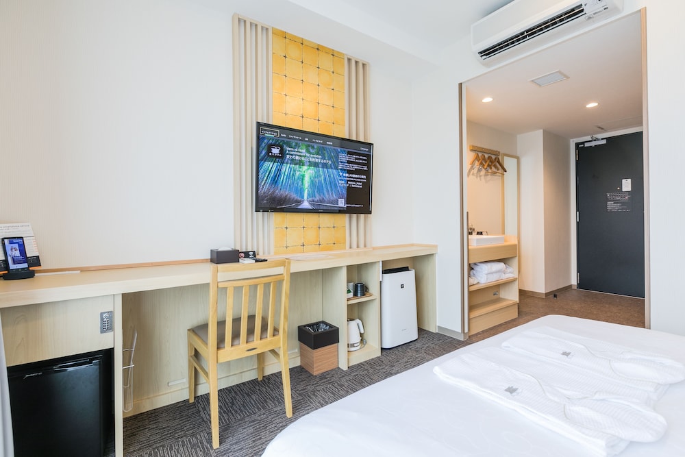 ダブルルーム 禁煙 客室9 | 変なホテルプレミア 京都駅八条口前