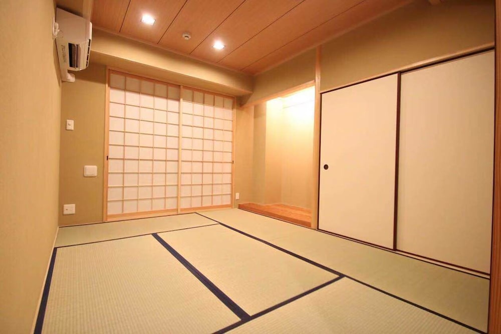 客室1 | Private Residence Kyoto Sakura