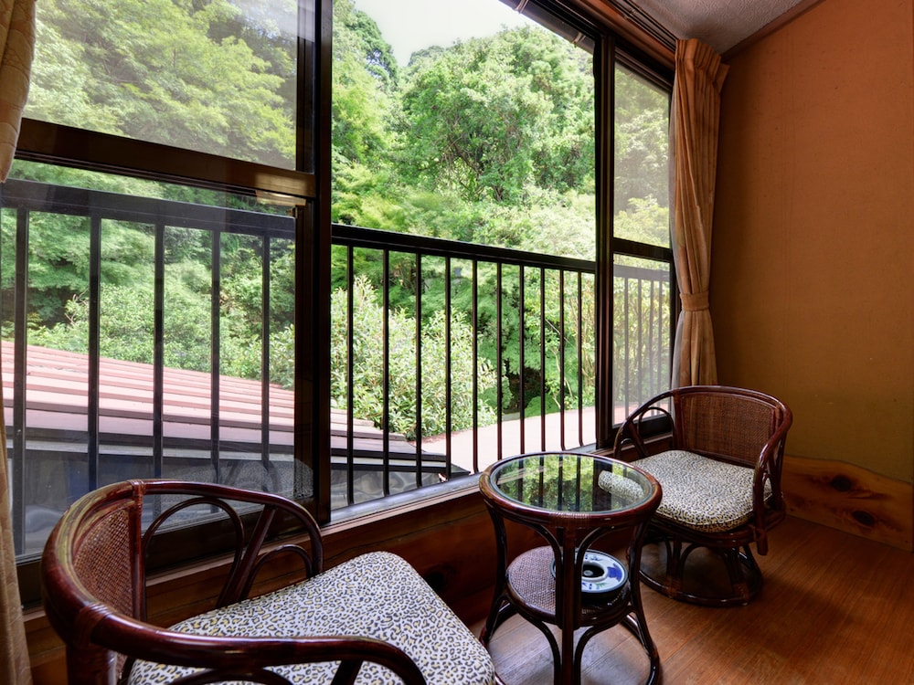 和室 共用バスルーム 客室2 | 東學坊