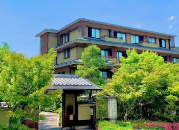 京都 嵐山温泉 花伝抄 (共立リゾート)