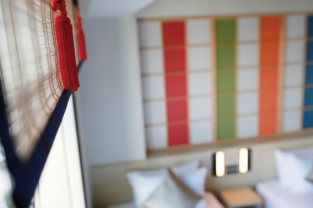 コンセプトツインルーム シングルベッド 2 台 禁煙 客室1 | ダイワロイネットホテル金沢 MIYABI