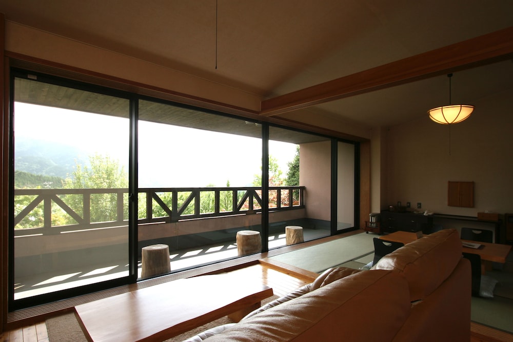 特別室 | ホテル富貴の森