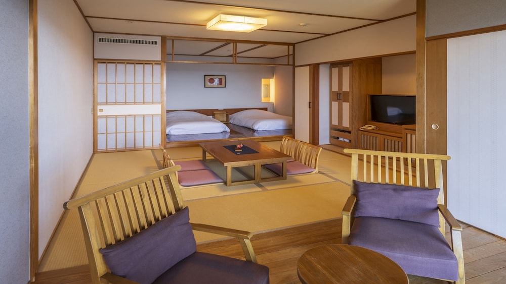 暁の抄2-3階 和洋室 49㎡ 眺望/庭 露天風呂付 禁煙 | 浜千鳥の湯 海舟