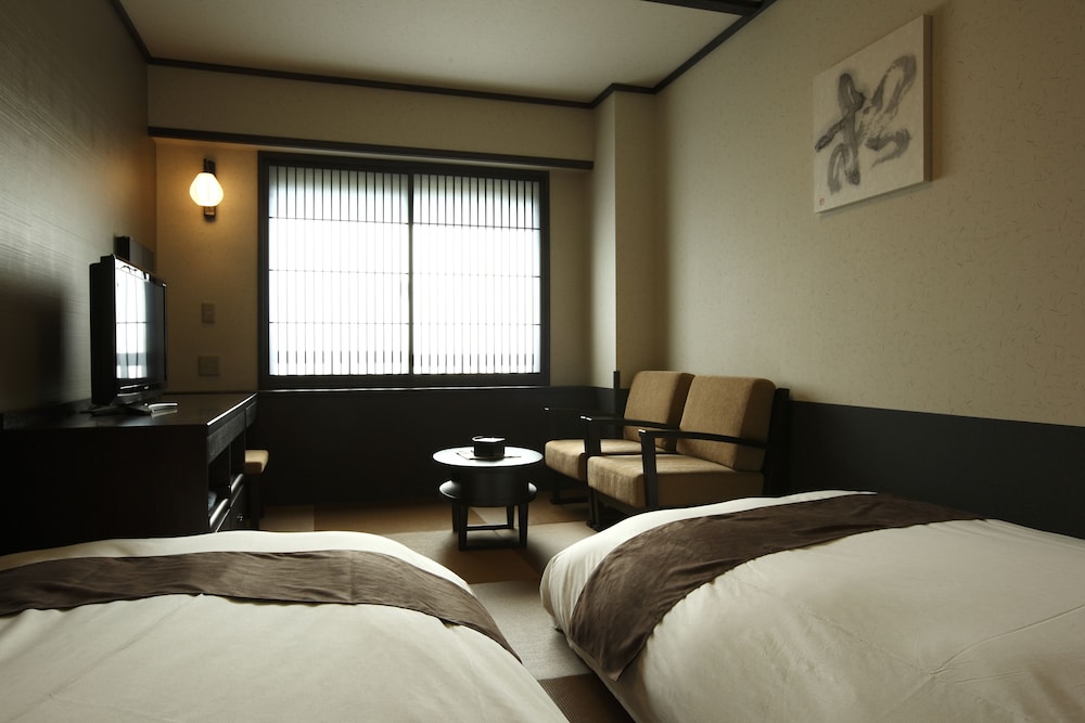 和風ツイン◆ベッドorマットレス2台(2名定員)21平米 客室5 | お宿 木の葉