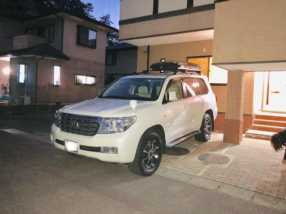 駐車場1 | ミッドタウン サクラ アパートメント ハウス 101 駐車場1 | ミッドタウン サクラ アパートメント ハウス 101