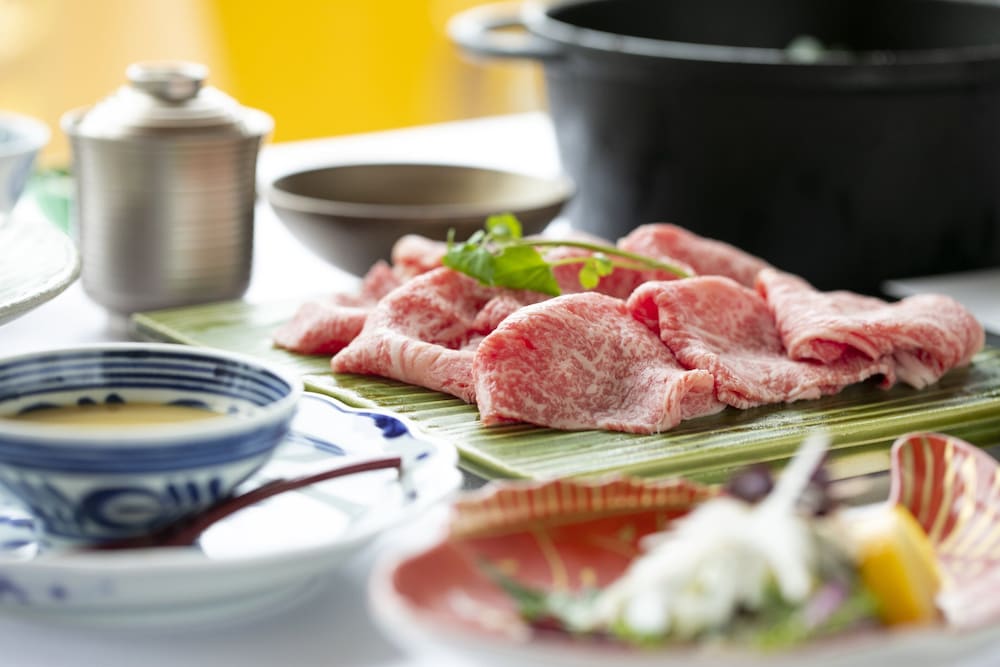 ~満点の星空とテラスから見える贅沢な夜景を~ ナイトビュー確約/名物 "淡路ビーフ山海トマトすき焼き"鍋をご堪能/お部屋は天然のプラネタリウム/星のコクーン4名定員/禁煙/全室檜風呂付 食事・飲み物0 | グランシャリオ北斗七星135°
