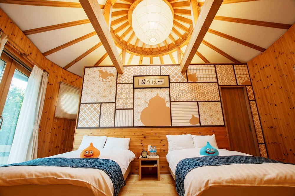 ドラゴンクエストコラボルーム スライムのコクーン-和-ご宿泊者様限定の豪華オリジナルグッズをプレゼント/ドラゴンクエストアイランドライトチケット付き/3名定員/禁煙/全室檜風呂付き 客室2 | グランシャリオ北斗七星135°