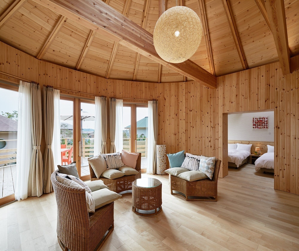 ~広いお部屋でごゆっくりと贅沢ステイ～アーリーチェックイン・レイトチェックアウト特典/森のコクーン4名定員/禁煙/全室檜風呂付 | グランシャリオ北斗七星135°